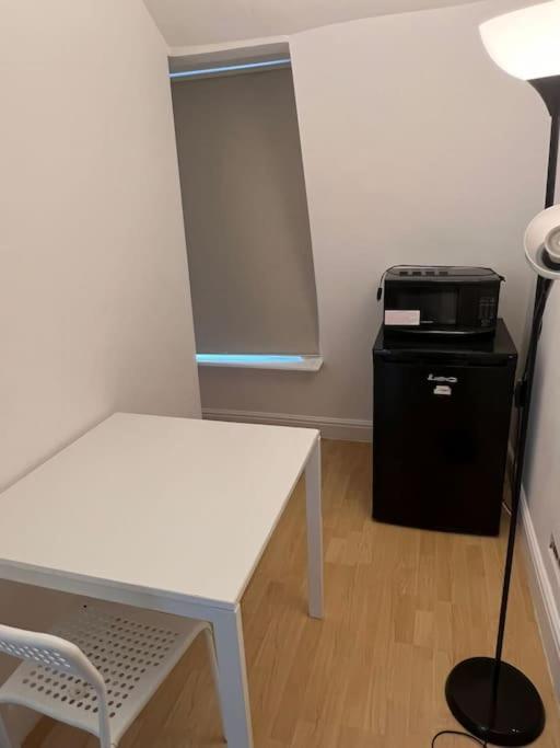 001- Lovely 3-Bedroom Very Close To Oxford Street Londra Dış mekan fotoğraf