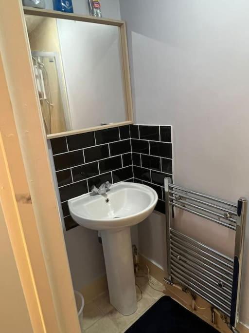 001- Lovely 3-Bedroom Very Close To Oxford Street Londra Dış mekan fotoğraf