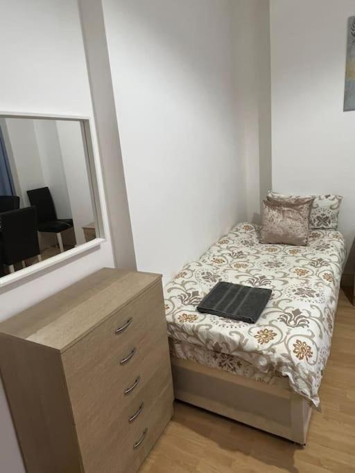 001- Lovely 3-Bedroom Very Close To Oxford Street Londra Dış mekan fotoğraf